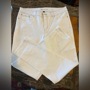 Inc women’s white boyfriend jeans size 12